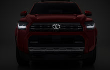 Illuminated Front Emblem: Dark Chrome