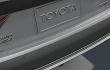 Rear Bumper Applique / Camry