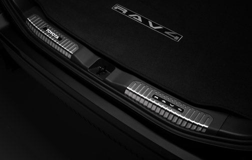 Illuminated Trunk Sill / Rav4