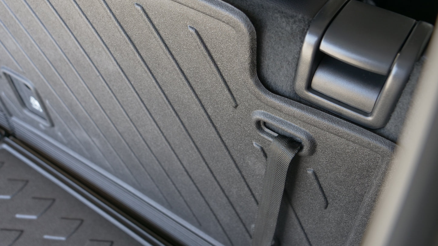 Cargo Liner