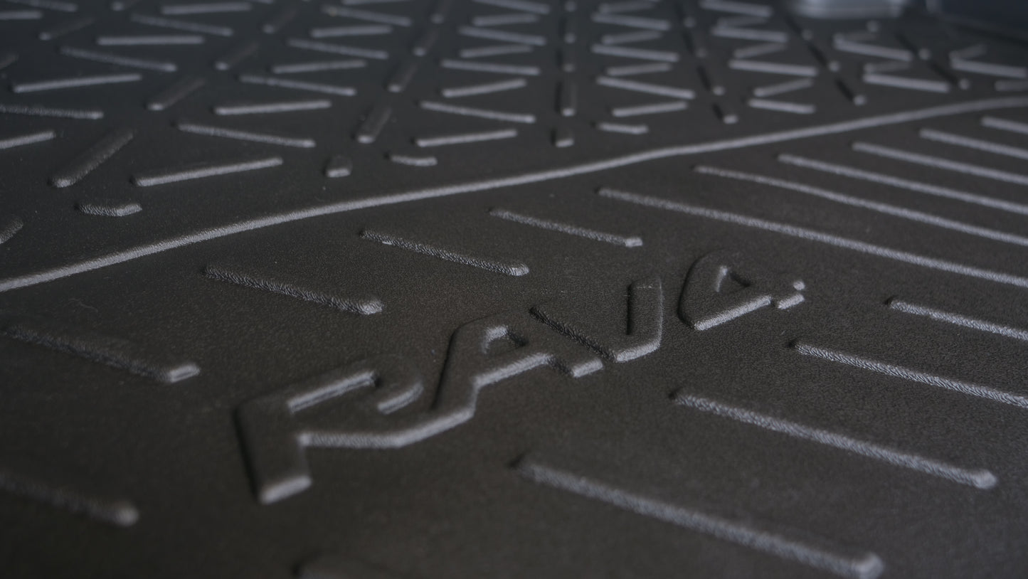 Cargo Liner