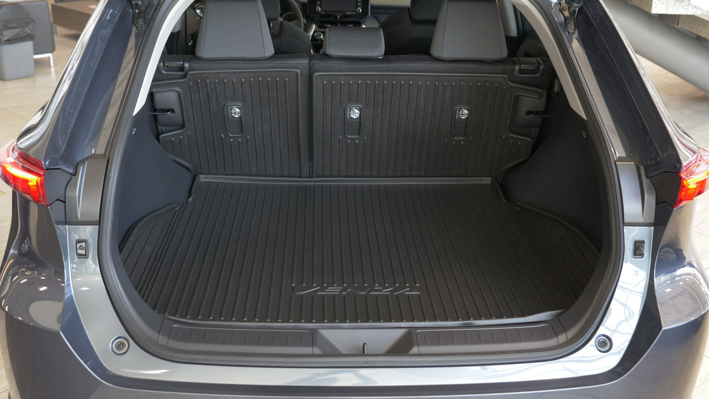 Cargo Liner // 2021+ Venza 	PK241-0TM01