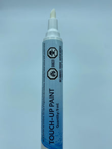 089- Paint Pen Platinum White Pearl/ Wind Chill Pearl