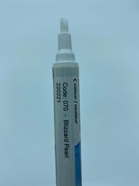 C0355-00070 Toyota Touch-Up Blizzard Pearl