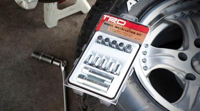 TRD Lug Nut Set